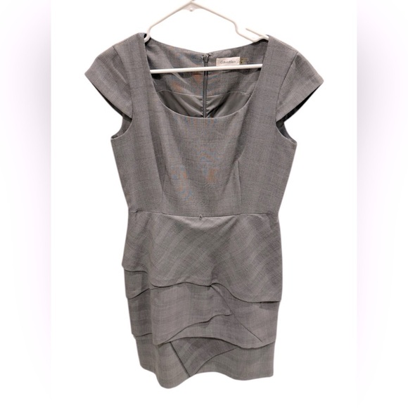 CALVIN KLEIN Sheath Dress Gray Size 8 Cap Sleeve Layered Stretch - Picture 1 of 3
